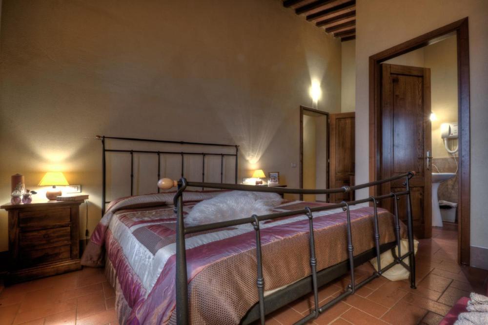 Agriturismo Il Prato 帕拉亚 外观 照片